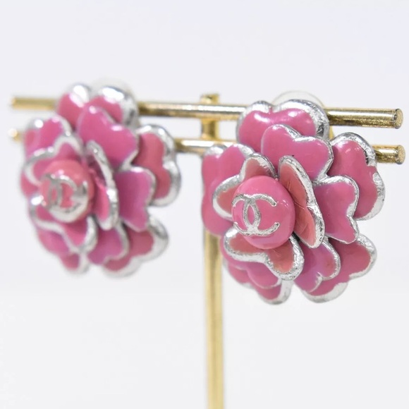 CHANEL Camelia CC Pink & Silver-tone Metal Earrings - Picture 7 of 9